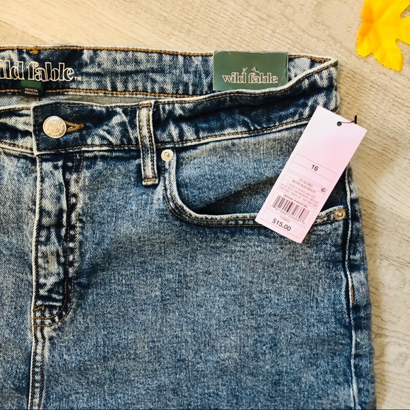 Target High Rise Jean Shorts - Picture 3 of 6